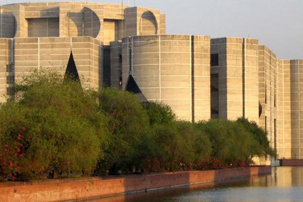 একত্রিত হচ্ছে ঘোড়াশাল ও পলাশ সার কারখানা 