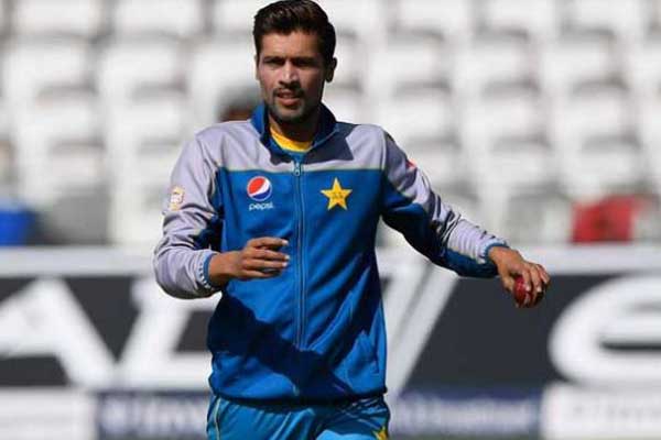 অবশেষে পাকিস্তানের বিশ্বকাপ দলে আমির