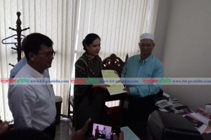 বিএনপির কোটায় নারী সাংসদ হচ্ছেন রুমিন ফারহানা