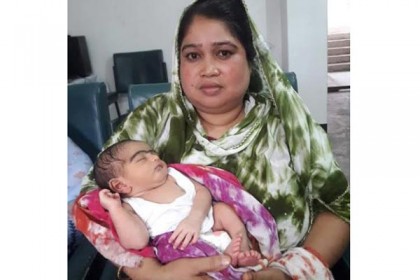 ফেলে যাওয়া সেই নবজাতক এখন ছোটমণি নিবাসে

