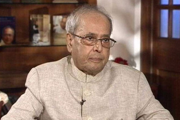 ‘নিখুঁতভাবে’ নির্বাচন পরিচালনায় কমিশনের প্রশংসা প্রণব মুখার্জির