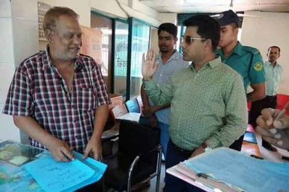 বাসের অতিরিক্ত ভাড়া আদায়, তিন প্রতিষ্ঠানকে জরিমানা