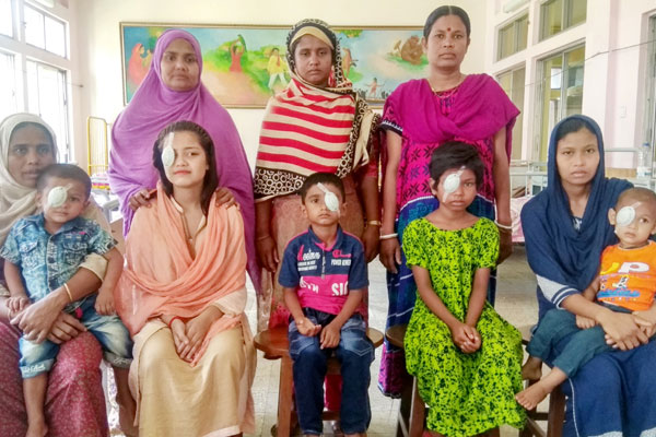 চট্টগ্রাম চক্ষু হাসপাতালে সেবা বঞ্চিত শিশুদের চোখে অস্ত্রোপচার


