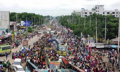 ঈদযাত্রাকে নিরাপদ করতে সরকারের ৩২ পদক্ষেপ