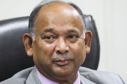 রেলমন্ত্রীর দুঃখপ্রকাশ, কালোবাজারিদের বিরুদ্ধে ঈদের পর ব্যবস্থা