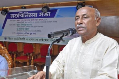 'মাছ ধরা নিষিদ্ধ সময়ে জেলে পরিবারকে ৮৬ কেজি করে চাল দেবে সরকার'

