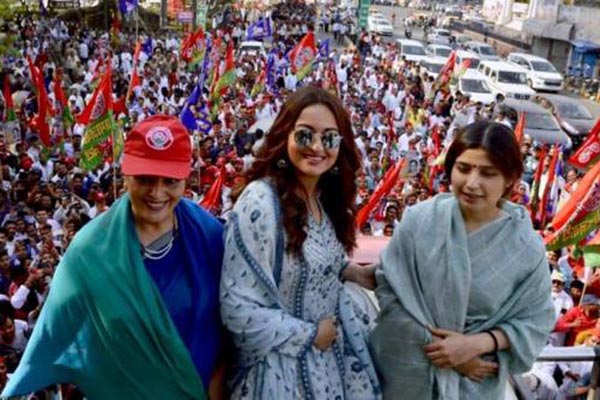 লক্ষ্মৌতে হারতে পারেন সোনাক্ষীর মা