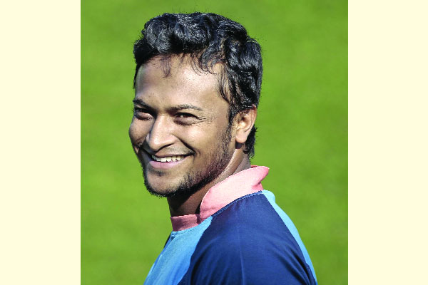 ফের বিশ্বসেরা হয়েই লন্ডনে সাকিব