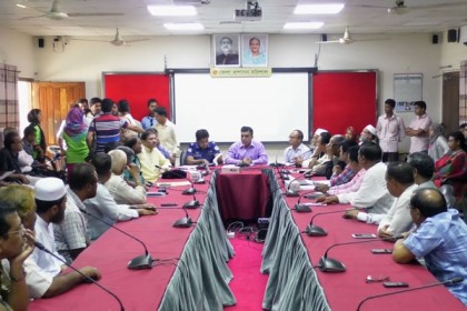 ঈদ সুষ্ঠুভাবে উদযাপনে বরিশাল জেলা প্রশাসনের বিশেষ সভা


