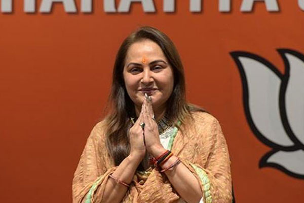 সমাজবাদী পার্টি'র কাছে পরাজয় স্বীকার জয়া প্রদার