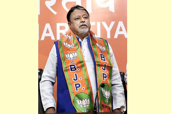 মমতার ঘুম উড়াতে সেই মুকুলকেই মন্ত্রী বানাচ্ছেন মোদি? 