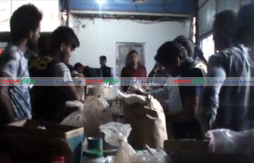 দিনাজপুরে ভ্রাম্যমাণ আদালতের জরিমানা