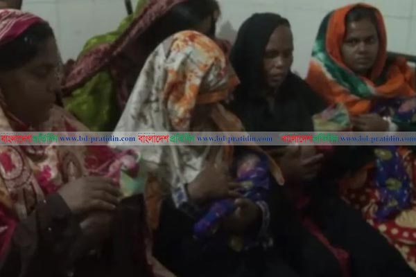 একসঙ্গে ৪ সন্তানের জন্ম!
