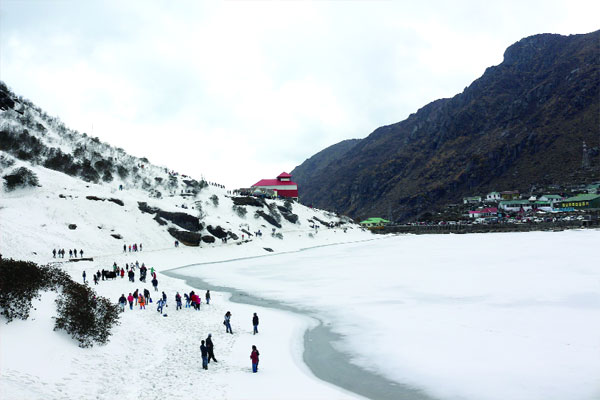 বরফের হ্রদ টসমগো