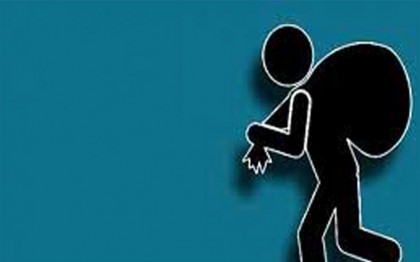 সাত বছরে ১৫০ চুরি
