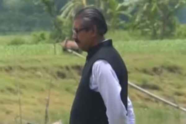 দেখতে অবিকল বঙ্গবন্ধু গোপালগঞ্জের আরুক মুন্সী (ভিডিও)