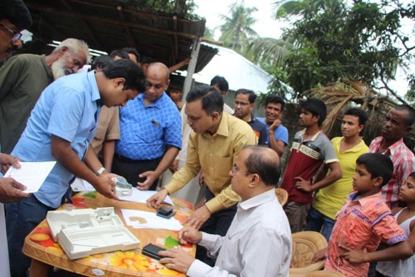বগুড়ায় কৃষকের ধান কিনছে খাদ্য বিভাগ

