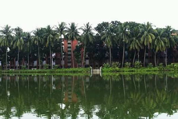 রাবিতে ৮০ লাখ টাকা ব্যয়ে পুকুর সংরক্ষণ ও সৌন্দর্য বৃদ্ধির উদ্যোগ