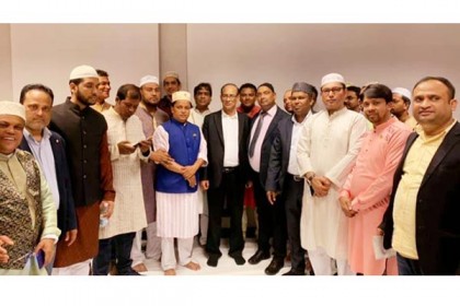 রোমে বাংলাদেশ দূতাবাসে ইফতার মাহফিল অনুষ্ঠিত 