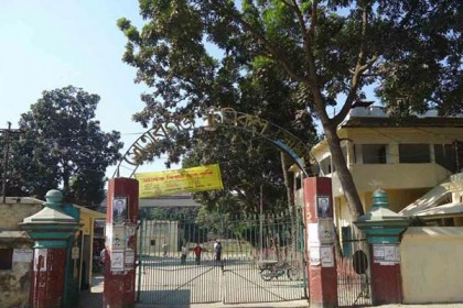 বেতন বোনাস ও আখ চাষিদের বকেয়া পরিশোধে হিমশিম খাচ্ছে সেতাবগঞ্জ সুগার মিল কর্তৃপক্ষ