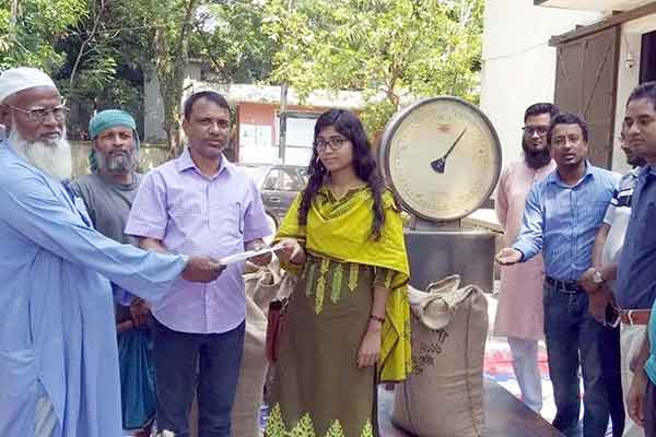 বিশ্বনাথে ধান সংগ্রহ কার্যক্রমের উদ্বোধন