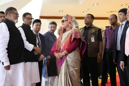 তিন দেশ সফরে ঢাকা ছাড়লেন প্রধানমন্ত্রী