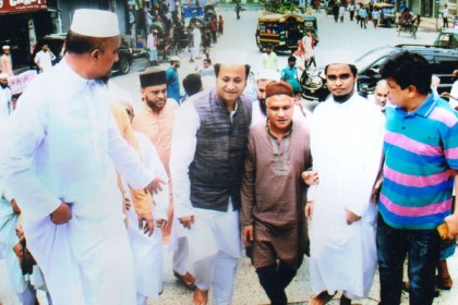 আন্দরকিল্লা শাহী জামে মসজিদ সংস্কার করা হবে : নওফেল