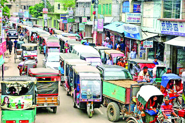 খুলনায় যানজটের নেপথ্যে ইজিবাইক!
