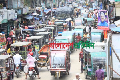 অনিয়ন্ত্রিত অটোর শহর নেত্রকোনা