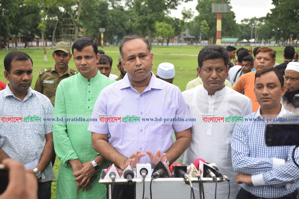শুধু জায়নামাজ নিয়ে শোলাকিয়ায় আসার অনুরোধ জেলা প্রশাসকের