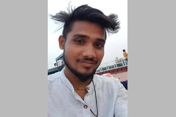 বরিশালে সুগন্ধা নদী থেকে শুটিং সহকারীর লাশ উদ্ধার
