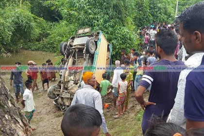 সুনামগঞ্জে বাস-লেগুনা সংঘর্ষে নিহত ৬, আহত ৫