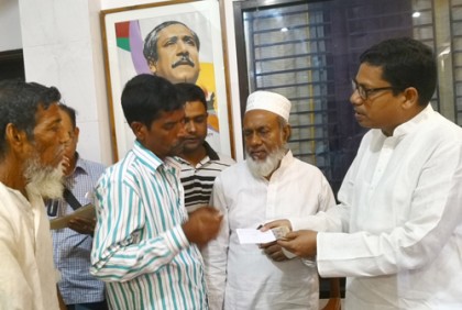 সরকার সবসময় জনগণের পাশে আছে: পলক