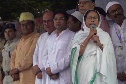 ভারতজুড়ে পালিত হচ্ছে খুশির ঈদ