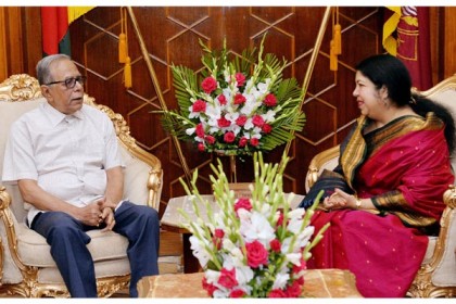বঙ্গভবনে রাষ্ট্রপতির সঙ্গে স্পিকারের সাক্ষাৎ


