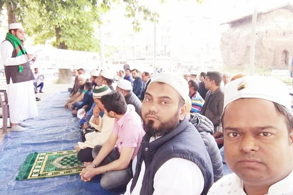 ইতালির রোমে দু'দিন ঈদের নামাজ আদায় 