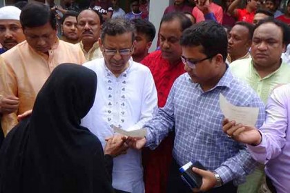 বঙ্গবন্ধুর সুখী সুন্দর দেশ গড়তে ঐক্যবদ্ধ হয়ে কাজ করার আহ্বান আইনমন্ত্রীর