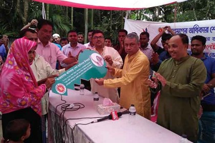 সুবর্ণচরে ফণীতে ক্ষতিগ্রস্ত ৫০ পরিবার পেল নতুন ঘর