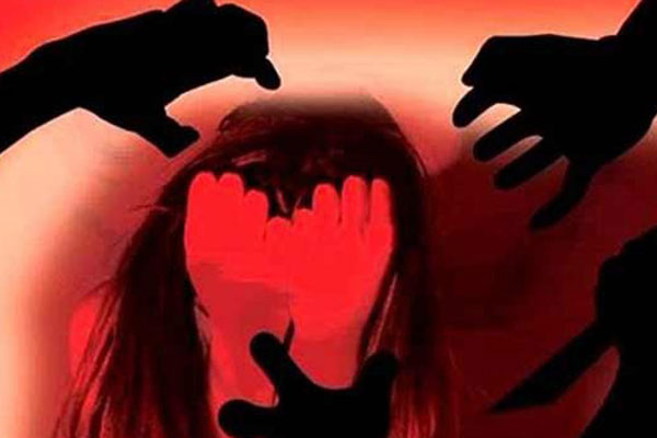 স্কুলছাত্রী ধর্ষণ চেষ্টার ঘটনা ধামাচাপা দিতে তৎপর পুলিশ কর্তা!