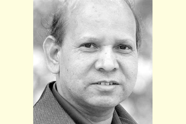 চিরনিদ্রায় শায়িত সাংবাদিক জাকারিয়া
