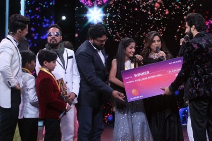 ছোটদের 'সা রে গা মা পা'তে চ্যাম্পিয়ন সুগন্ধা