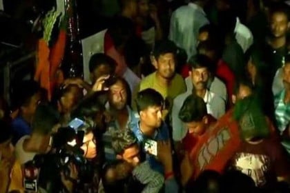 দলীয় কর্মীর মৃত্যু: ১২ ঘণ্টার হরতাল ও কালা দিবস পালন বিজেপির