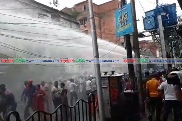 কলকাতায় পুলিশ-বিজেপি সংঘর্ষে সেন্ট্রাল এভিনিউ রণক্ষেত্র