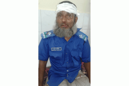 গ্রাম পুলিশ ও দুই ইউপি সদস্যকে পিটিয়েছে ছাত্রলীগ নেতা