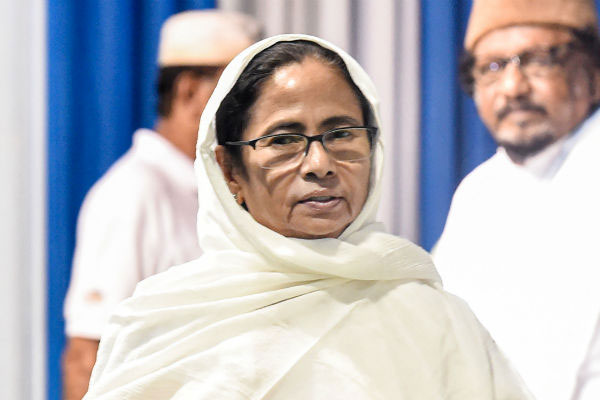 পশ্চিমবঙ্গকে ‘মিনি পাকিস্তান’ বানিয়ে ফেলেছে মমতা‌