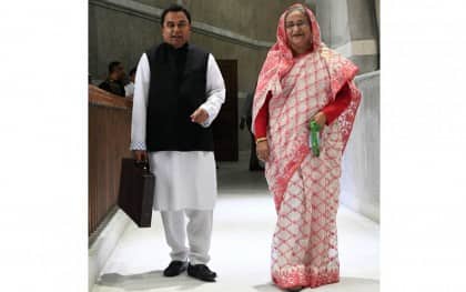 নিজেকে নিজেই ধন্যবাদ দিলেন প্রধানমন্ত্রী
