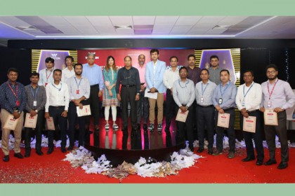 ওয়ালটন টিভিতে মাশরাফির অটোগ্রাফযুক্ত ব্যাট-বল পাওয়ার সুযোগ 