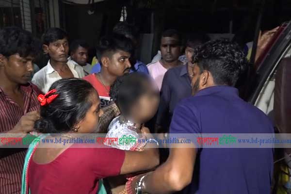 নরসিংদীতে কলেজ ছাত্রীর শরীরে আগুন দিল দুর্বৃত্তরা