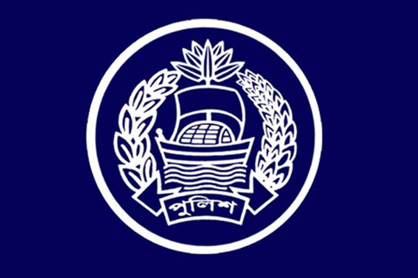 চাঁপাইনবাবগঞ্জে ১০৩ টাকায় পুলিশে চাকরি!