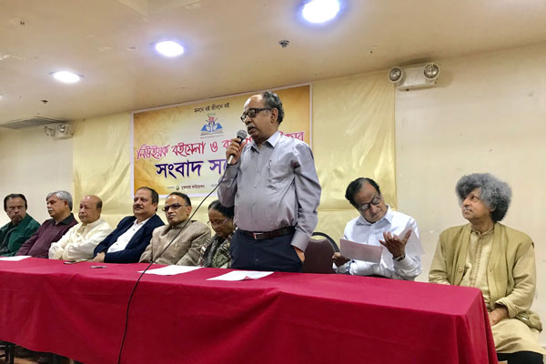 'কোন পুরস্কারই বিতর্কের উর্ধ্বে থাকে না'